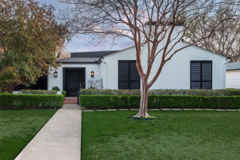 4625 N Versailles Avenue, Highland Park