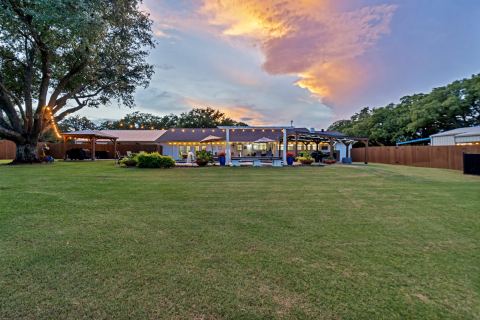 6155 Stephenson Levy Road