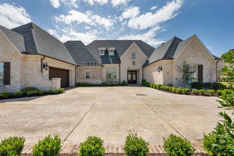 658 Louise Drive, Fairview, TX 75069 — photo 2