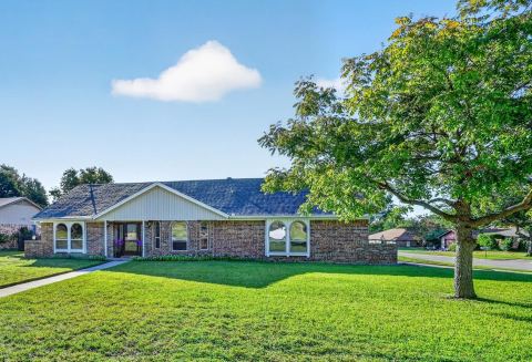 437 Overcrest Drive