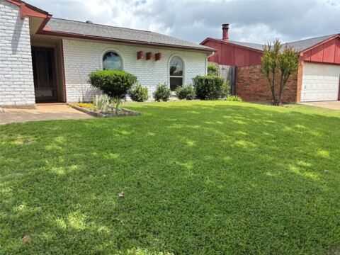 10207 Sweet Gum Street, Dallas