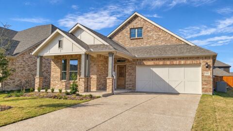 2201 River Trail, Melissa