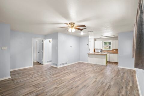 521 Hilltop Drive, Tool, TX 75143 — photo 3