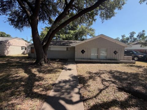 434 E Spring Valley Road, Richardson