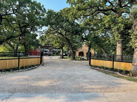 8475 Peden Road, Reno, TX 76020 — photo 2