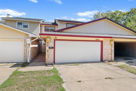 2804 Spring Valley Drive, Bedford