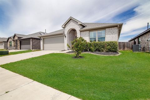 1109 Nighthawk Trail, Alvarado, TX 76009 — photo 2