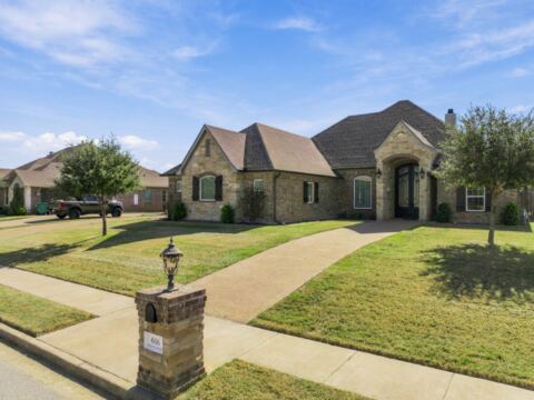 616 Hunton Lane, Robinson, TX 76706 — photo 3