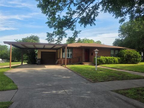 1213 Hillcrest Drive, Graham, TX 76450 — photo 2