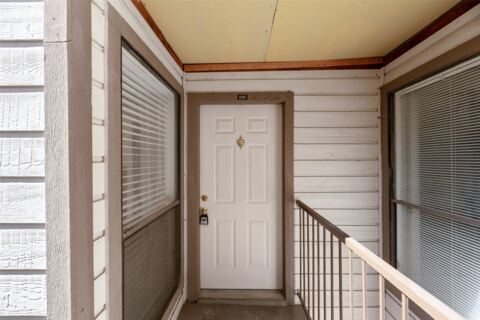 3121 Sondra Drive 201, Fort Worth, TX 76107 — photo 2