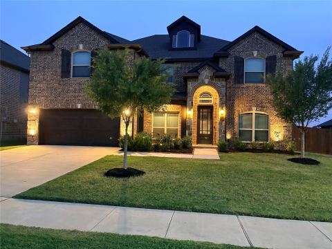1606 Nighthawk Lane