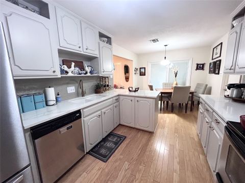 4512 Cimmaron Trail, De Cordova, TX 76049 — photo 2