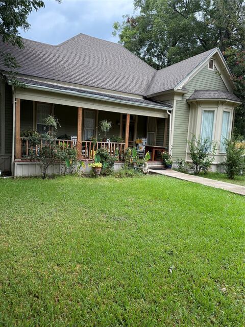 300 NW 3rd Street, Hubbard, TX 76648 — photo 2
