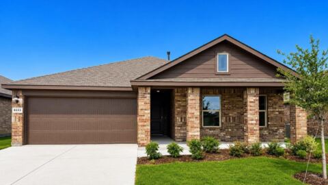 8553 DUNNSTOWN Drive, Fort Worth