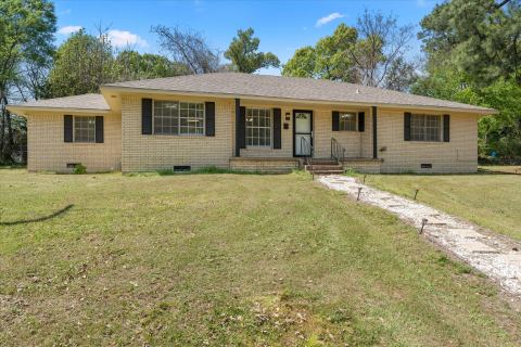 613 Graham Street, Mineola, TX 75773 — photo 2