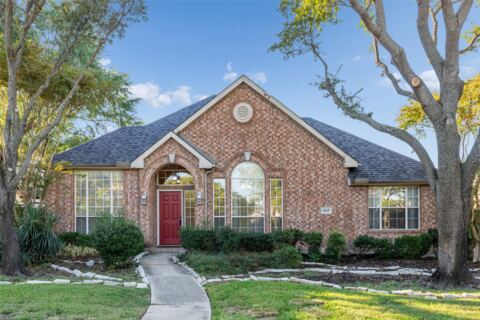 1645 Castle Pines Drive, Frisco