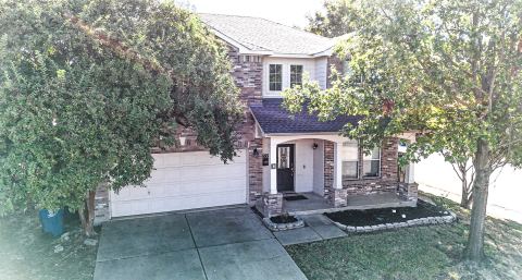 2000 New Braunfels, Forney