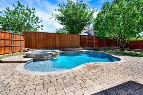 1020 Oriole Drive, Murphy