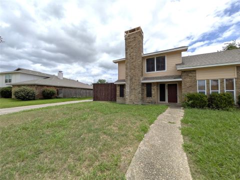3302 Townbluff Place, Plano