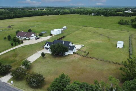 1081 Schneider Road, Howe, TX 75459 — photo 2