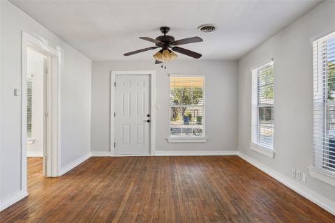 403 Marshall Street, Sanger, TX 76266 — photo 2