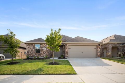2909 Baldwin Lane, Ennis