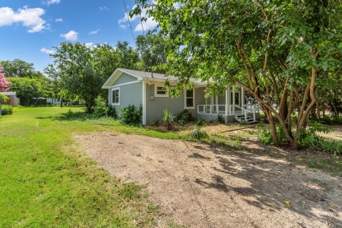110 N Hillside Street, Red Oak, TX 75154 — photo 2