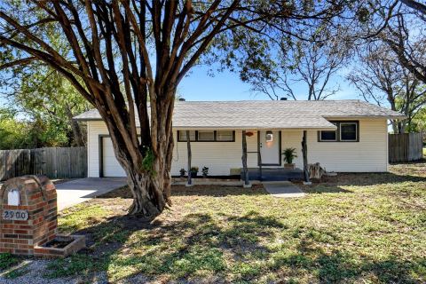 2900 Broadview Drive, Sansom Park