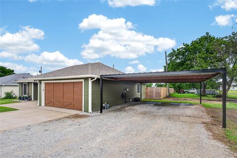 703 S College Street, Celeste, TX 75423 — photo 3