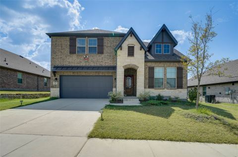707 Gatecrest Drive