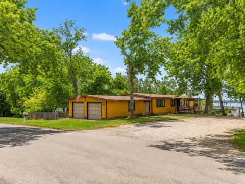 14415 Melrick Boulevard, Malakoff