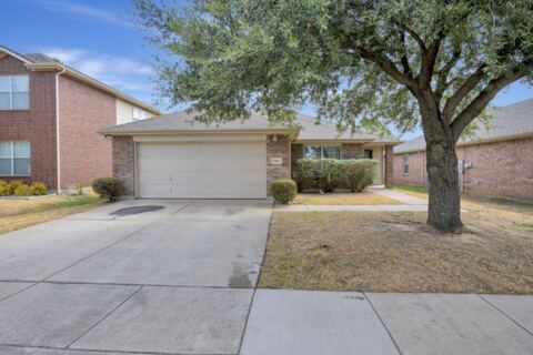 10860 Braemoor Drive, Fort Worth