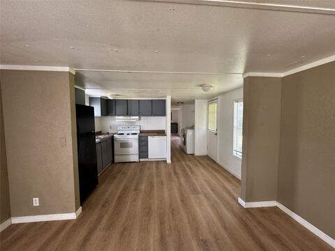 204 W Tarrant Street, Cumby, TX 75433 — photo 2