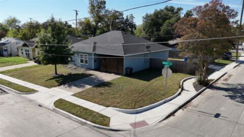 2701 Easter Avenue, Dallas