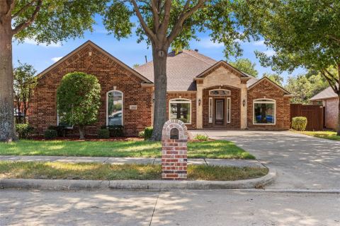 2212 Creek Crossing Drive