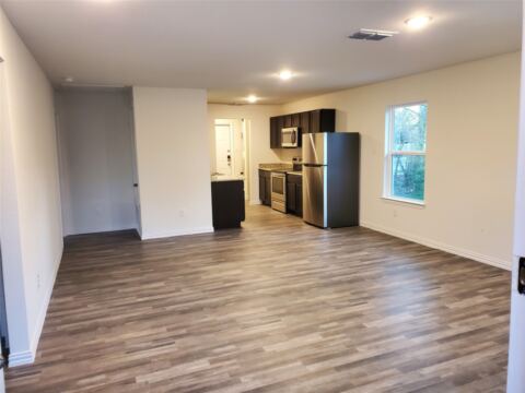 201 S 2nd Street, Bonham, TX 75418 — photo 2