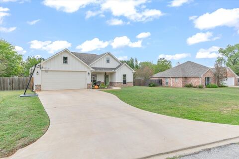 211 E Nevada Street, Van, TX 75790 — photo 2