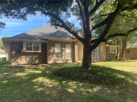 12112 Cross Creek Drive, Dallas