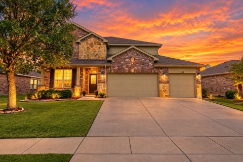 108 Blackforest Road, Krum