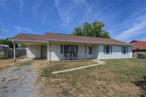 614 E FM 272, Celeste, TX 75423 — photo 3