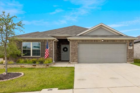 8924 Flying Eagle Lane, Fort Worth, TX 76131 — photo 2