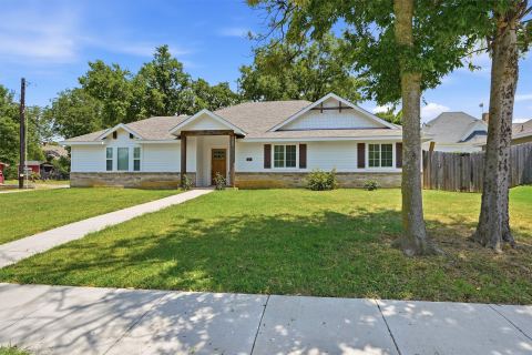 104 S Jordan Street, Whitesboro, TX 76273 — photo 2