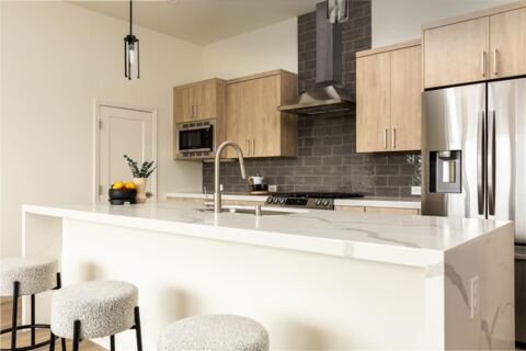 1901 S Harwood Street 106, Dallas