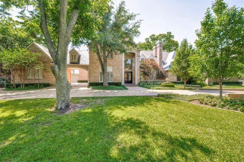 10445 Strait Lane, Dallas