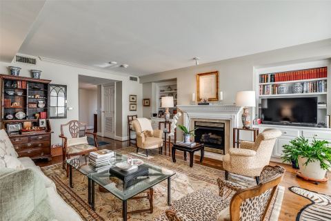 4242 Lomo Alto Drive N70, Highland Park