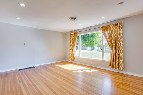 5520 Asbury Drive, River Oaks, TX 76114 — photo 2