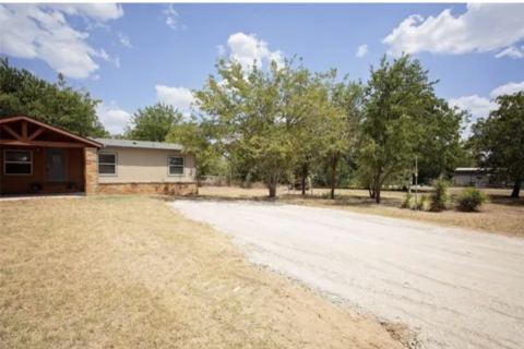 128 Burkhalter Street, Graford, TX 76449 — photo 2