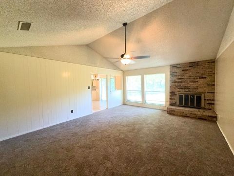 1613 Edge Hill Road, Benbrook, TX 76126 — photo 2