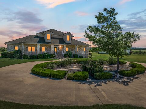 664 Fm 182, Clifton, TX 76634 — photo 3