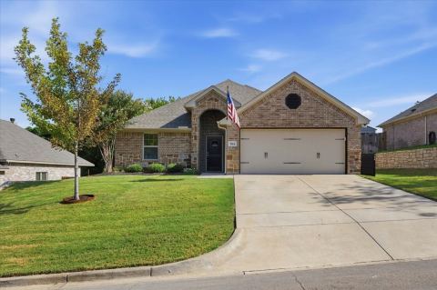 704 Westgate Drive, Aledo